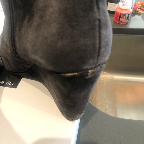 Dolce  Vita suede wedge boot - Picture 6 of 9